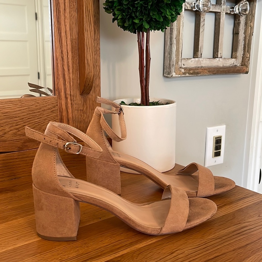 Women’s Tan Ankle Strap Heels